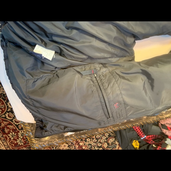 American eagle puffer vest - Picture 2 of 3